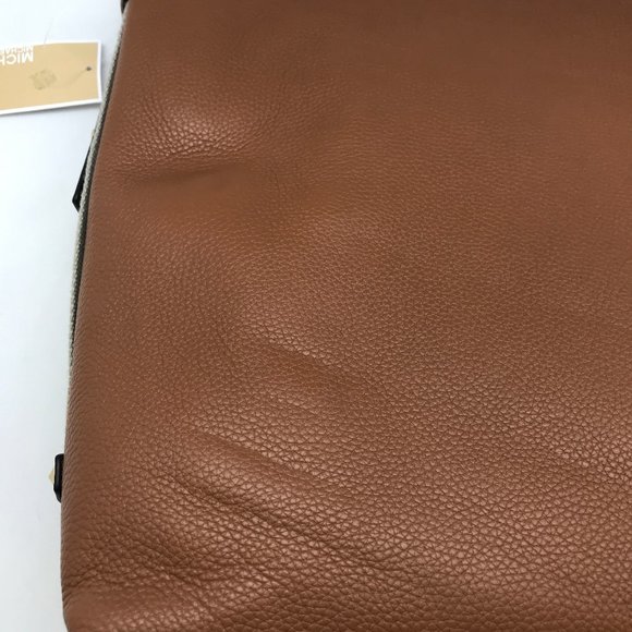 Michael Kors Griffen Large Hobo Shoulder Bag - Picture 11 of 13